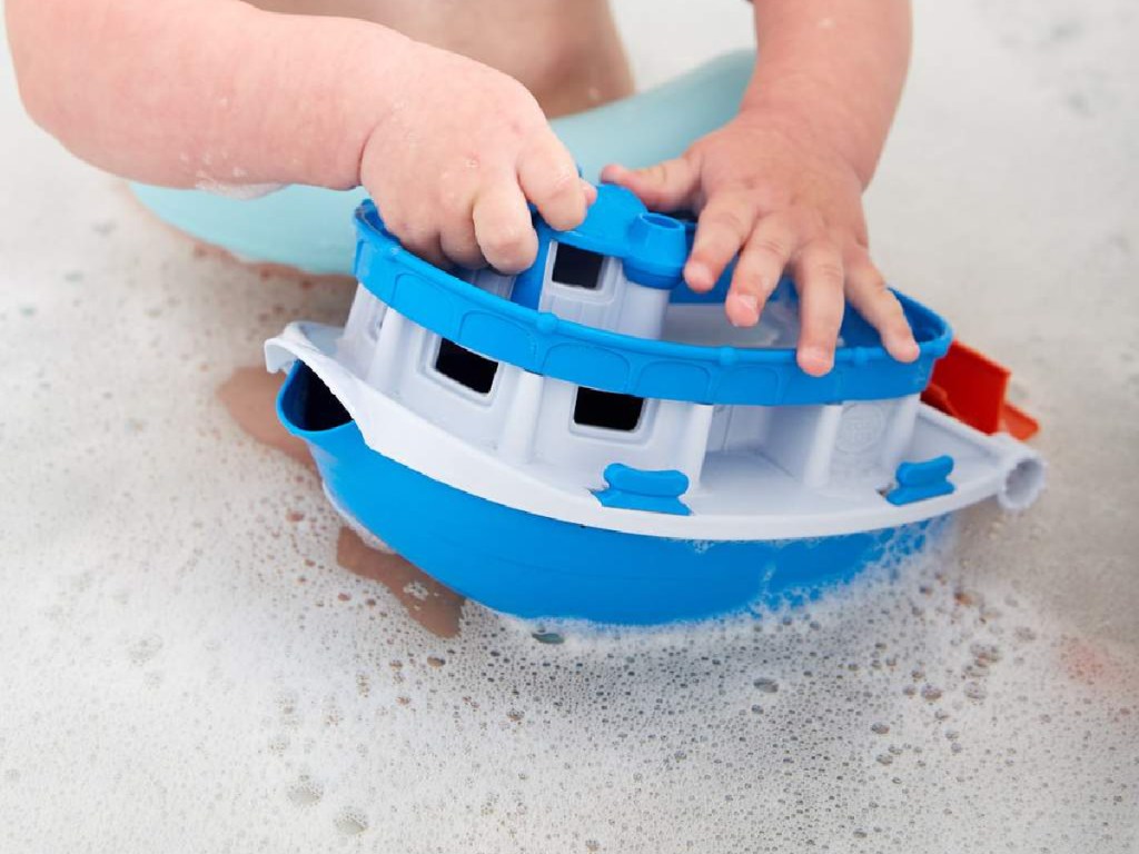 paddle boat in tub with bubbles