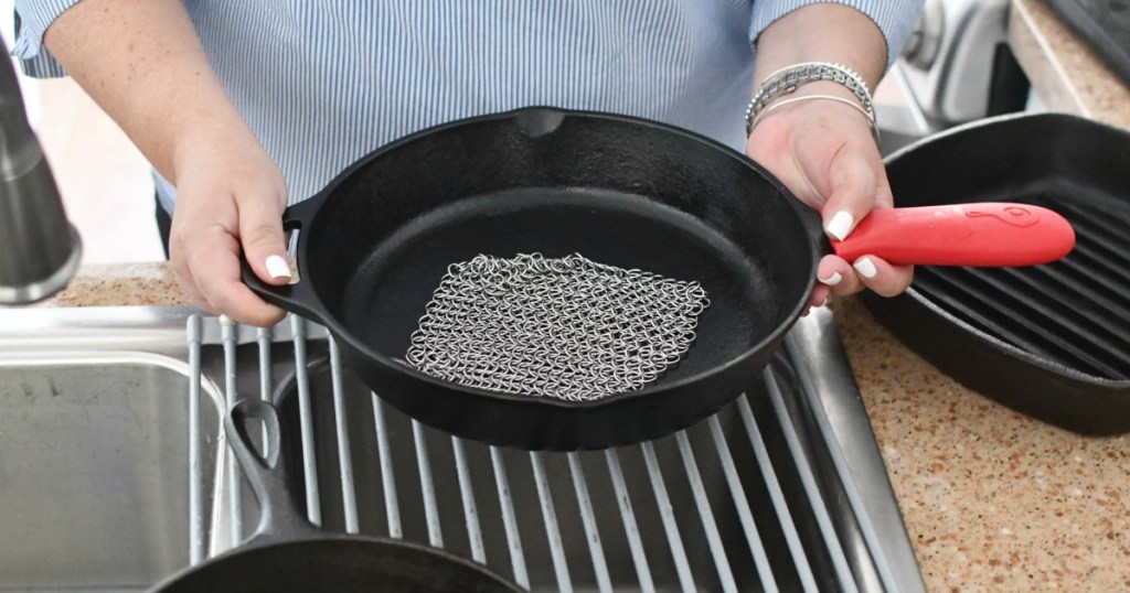 putting chain cleaner inside cast iron