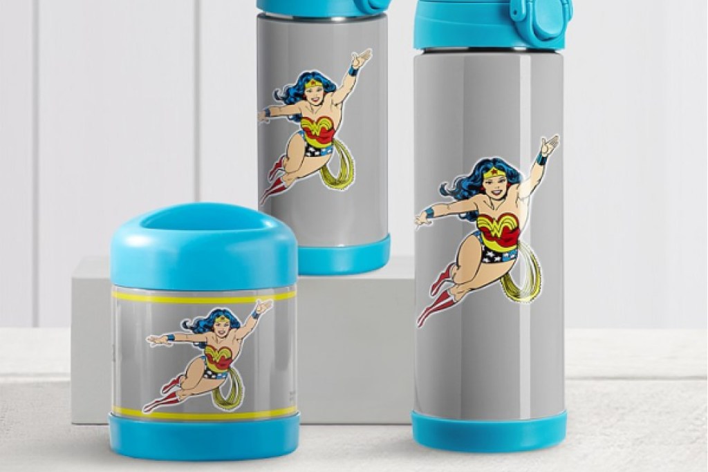 wonder woman hot and col containers three of them
