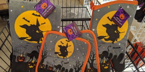 Halloween Oven Mitts, Pot Holders & Kitchen Towels Just $1 at Dollar Tree