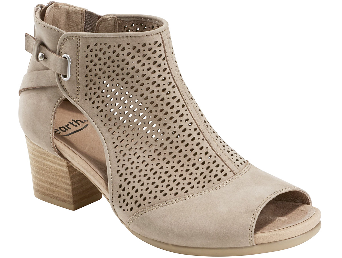 earth shoes womens sandals