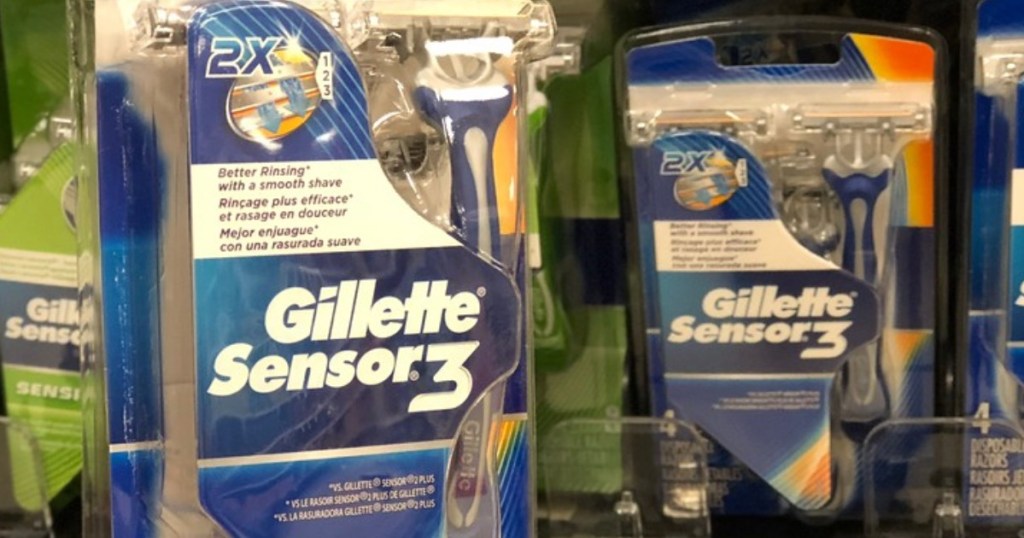 close up of gillette sensor3 razors