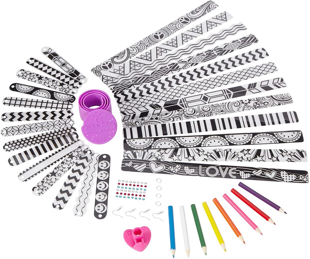 Shrinky Dinks 3D Jewelry Kit Just $8.95 on  (Regularly $24)
