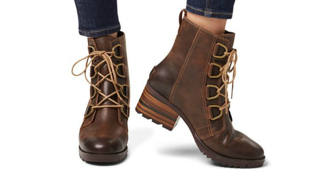 woman wearing Sorel Cate Boots