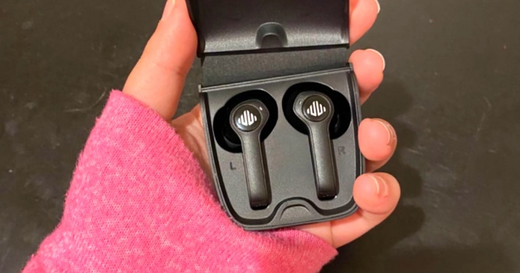 40% Off Wireless Bluetooth Earbuds on Amazon (Our Readers Love the ...