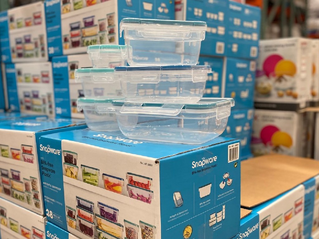 set of plastic containers on boxed up sets in store