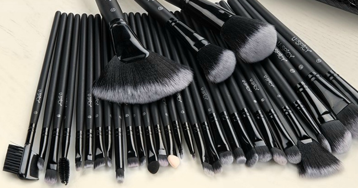 32-Piece Makeup Brush Set & Storage Bag Only $12.99 Shipped on Amazon | Great Reviews