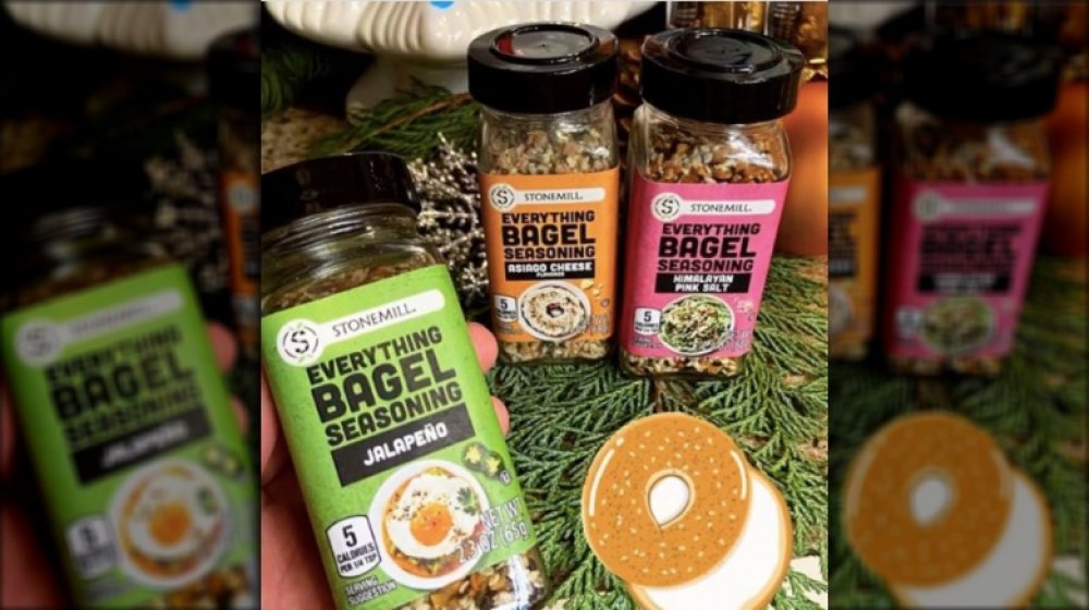 everything bagel seasoning at aldi