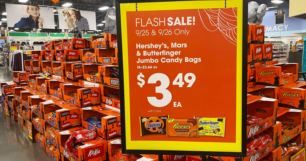 Up to 50% Off Halloween Candy Jumbo Bags at Kroger Stores (September