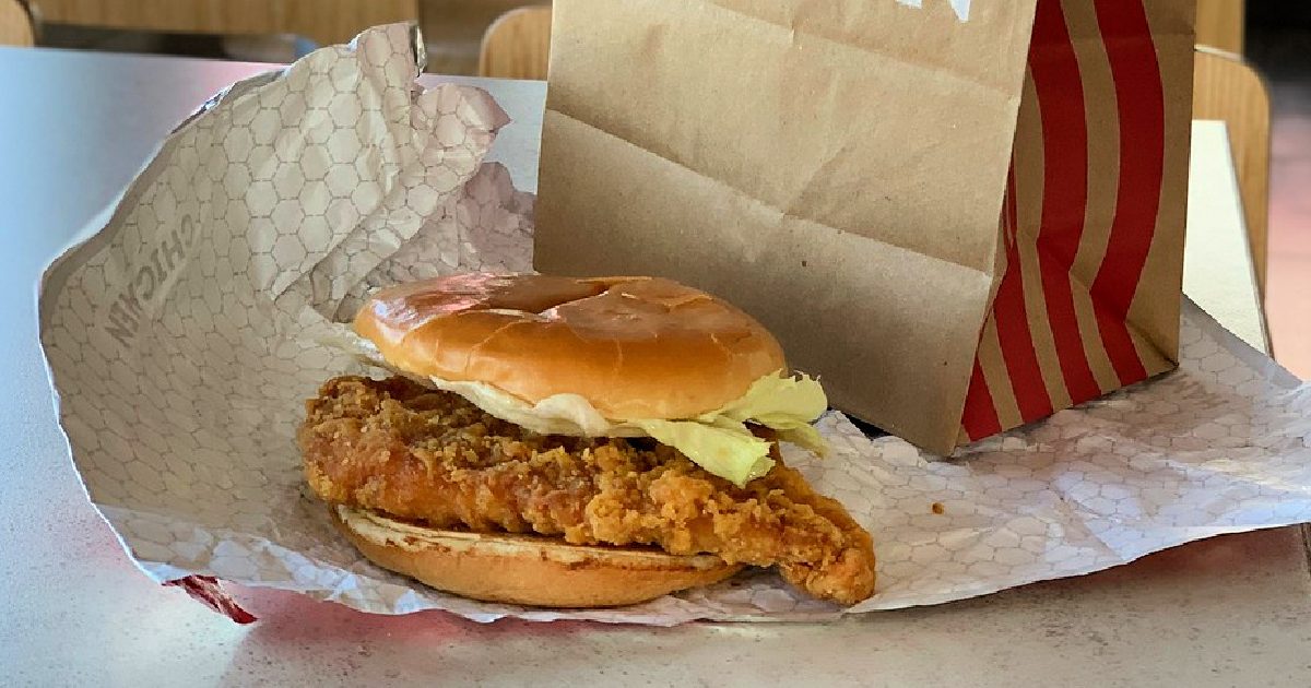 BOGO Free Wendy’s Crispy Chicken BLT – Today Only!