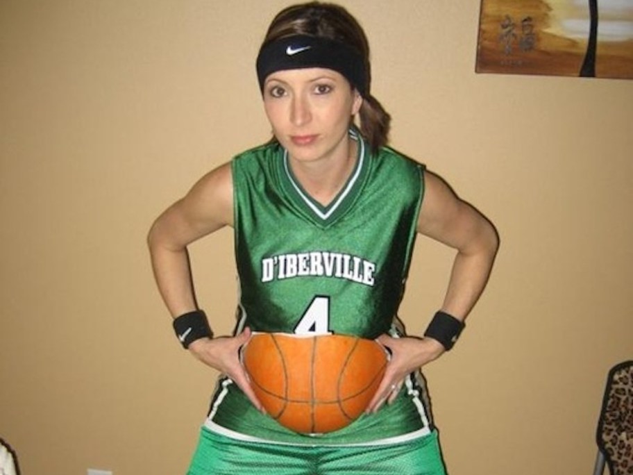 pregnant DIY basketball belly costume