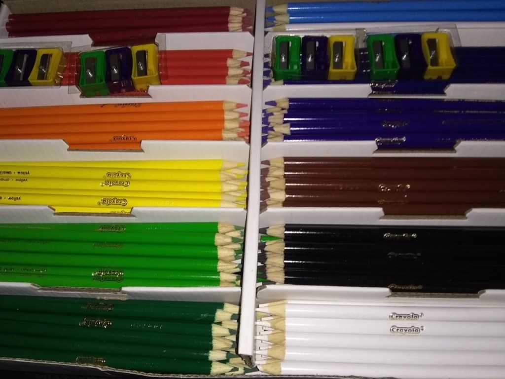 classroom set of colored pencils