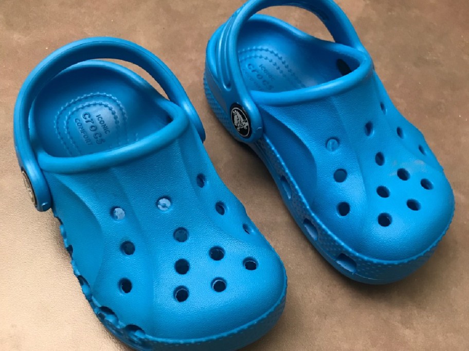 Crocs Flip Sandals Just $13.50 (Reg. $30) & More on Walmart.com - Selling  Out FAST!