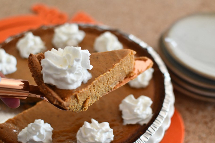 Easy Pumpkin Pie Slice