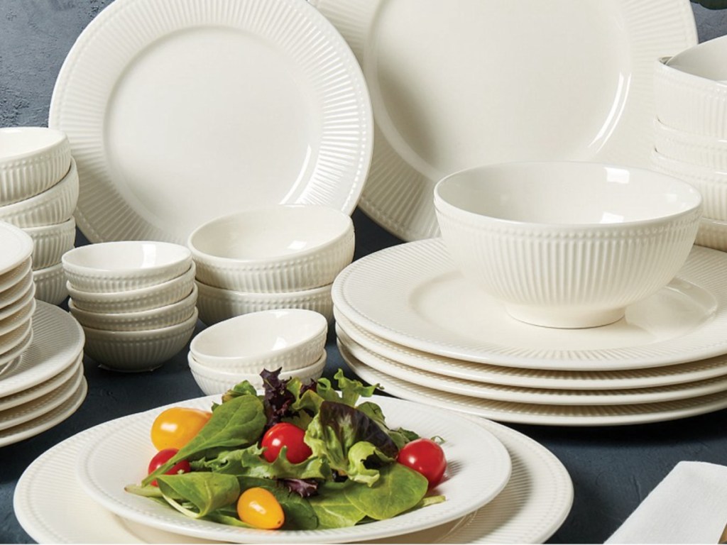 cream colored dinnerware set