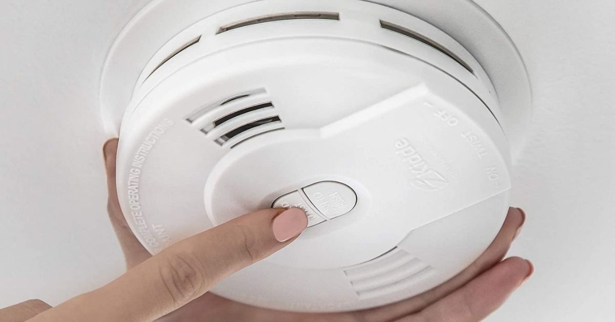 Kidde Battery Operated Smoke Detector Only 9 98 On Walmart Com Regularly 17 37 10 Year Life Hip2save