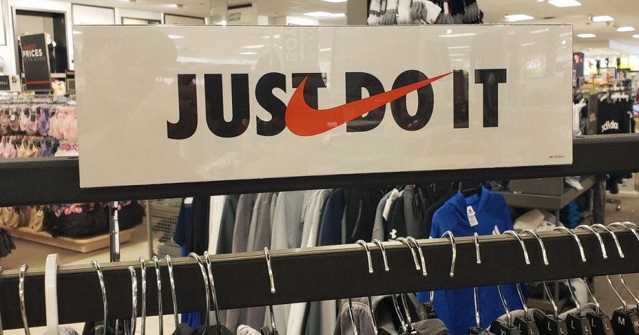 Up to 70% Off Nike Clothing on Kohls.com | Styles from $7.50 – Selling Fast!