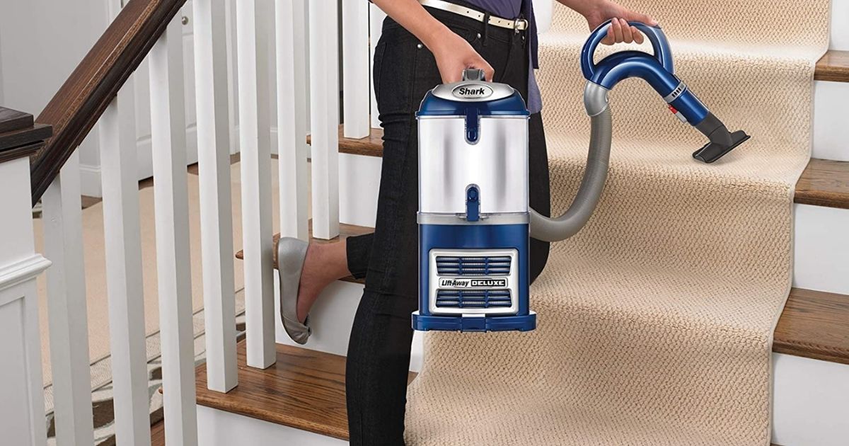 Shark Navigator Lift-Away Upright 