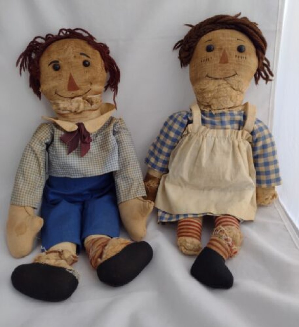 Vintage Toy Dolls of Raggedy Ann and Andy