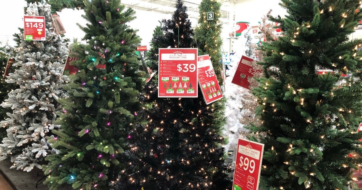 PreLit 6.5' Christmas Trees Only $39 on Walmart.com  Hundreds of 5