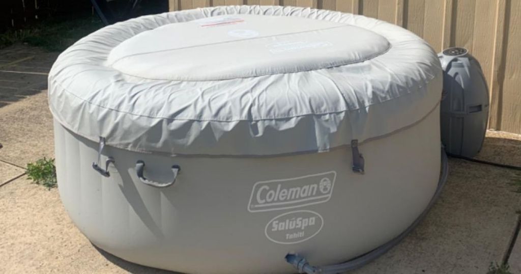 Coleman Hot tub with cover