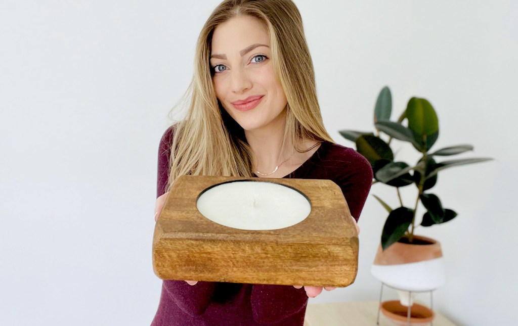 Hive & Home Wooden Bowl Soy Candles Are Perfect for Mother's Day!
