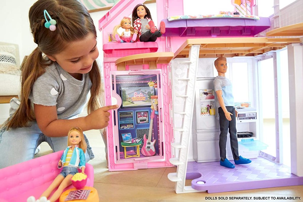 barbie playing house