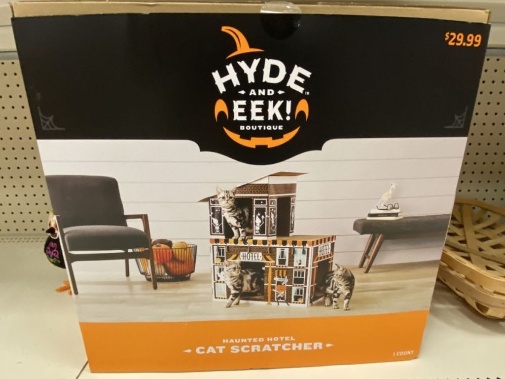 Hyde & Eek Cat Scratcher