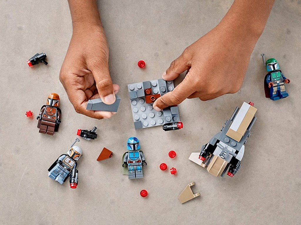 LEGO Star Wars Mandalorian Battle Pack 102-Pieces Building Kit