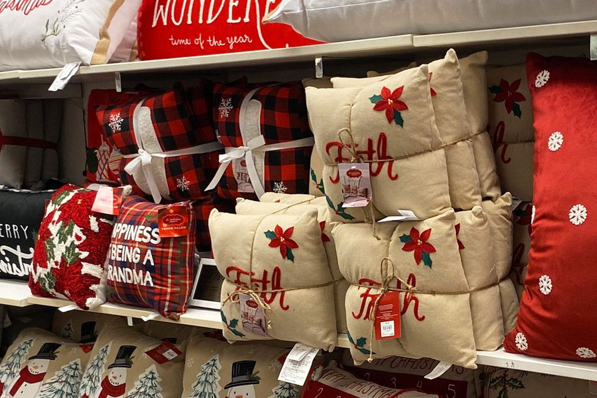 kohls xmas pillows