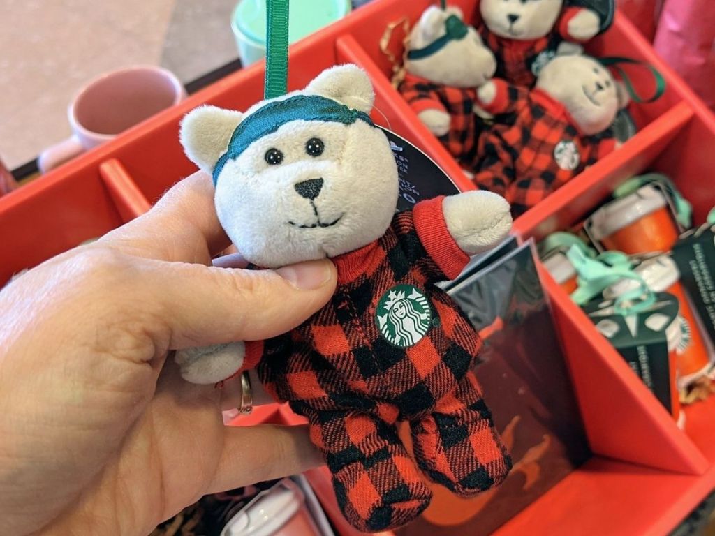 starbucks holiday bear