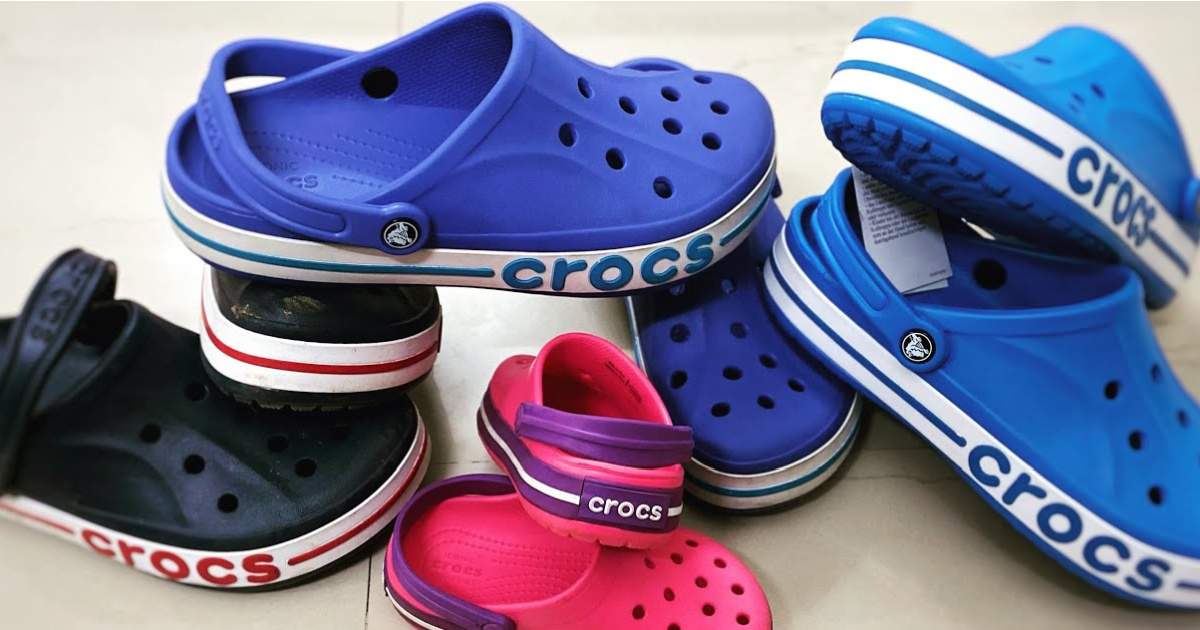 crocs share