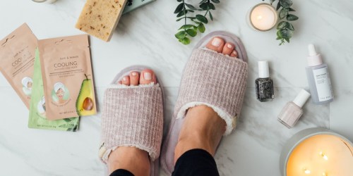 Dearfoams Women’s Slippers Only $14.81 on Amazon (Regularly $26) | Up to 65% Off Slippers for the Family