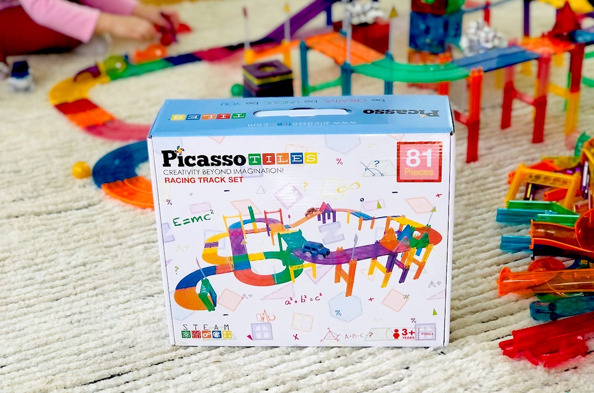 picasso tiles bounce house