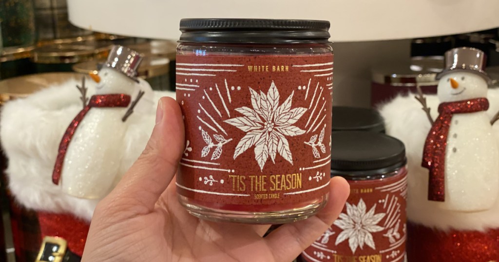 single wick jar candle in hand at bath & body works