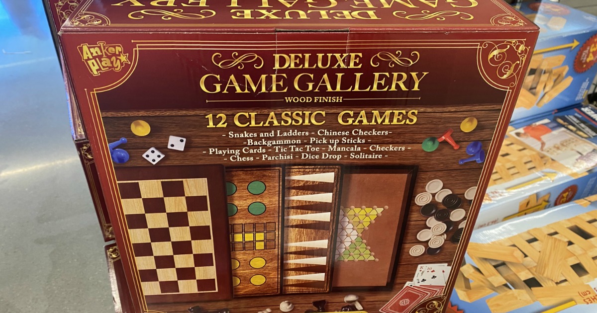 Anker Play Family Game Gallery | 11 Wooden Classic 2-Player Games