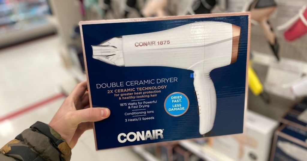 hand holding a hair dryer