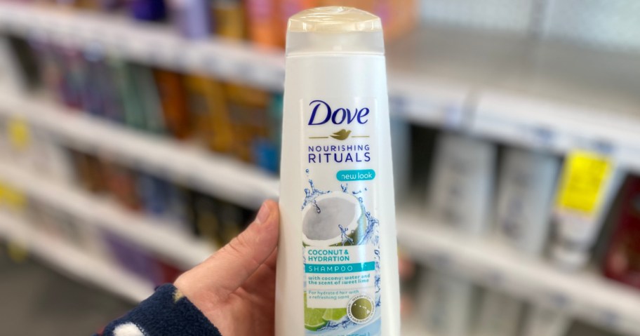 hand holding shampoo