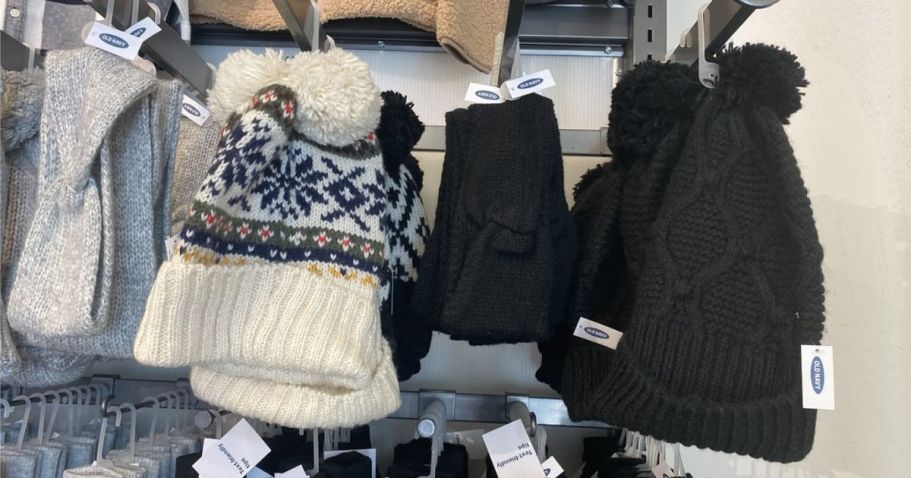 Today Only! 70% Off Old Navy Winter Accessories | Gloves, Scarves, & Hats!