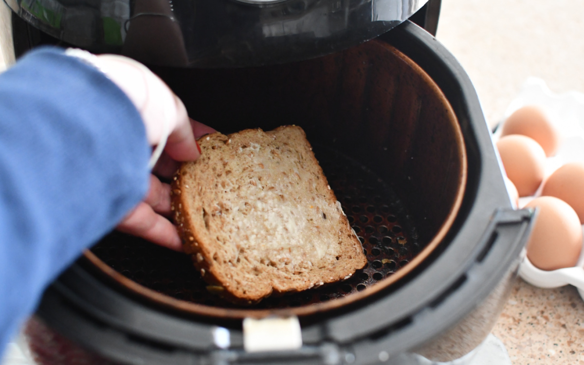 Egg Toast In The Air Fryer Breakfast Hack Makes Mornings Easy