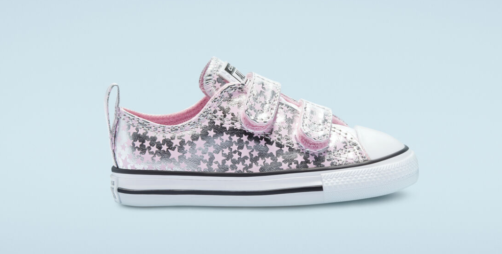 toddler shoe with stars on it