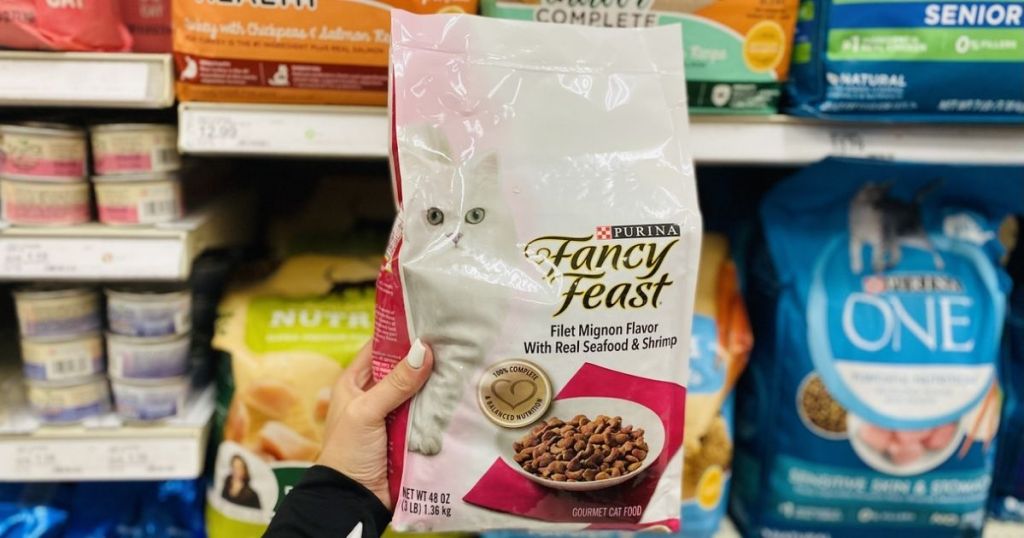 Fancy Feast 3lb bag of Dry Cat food