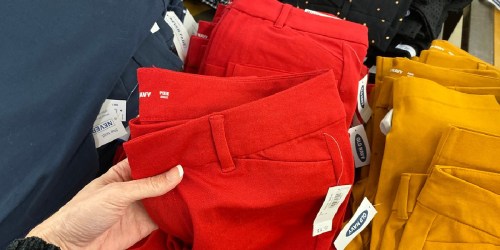 Old Navy Women’s Pixie Pants Only $12 (Regularly $40) | Over 1,000 5-Star Reviews