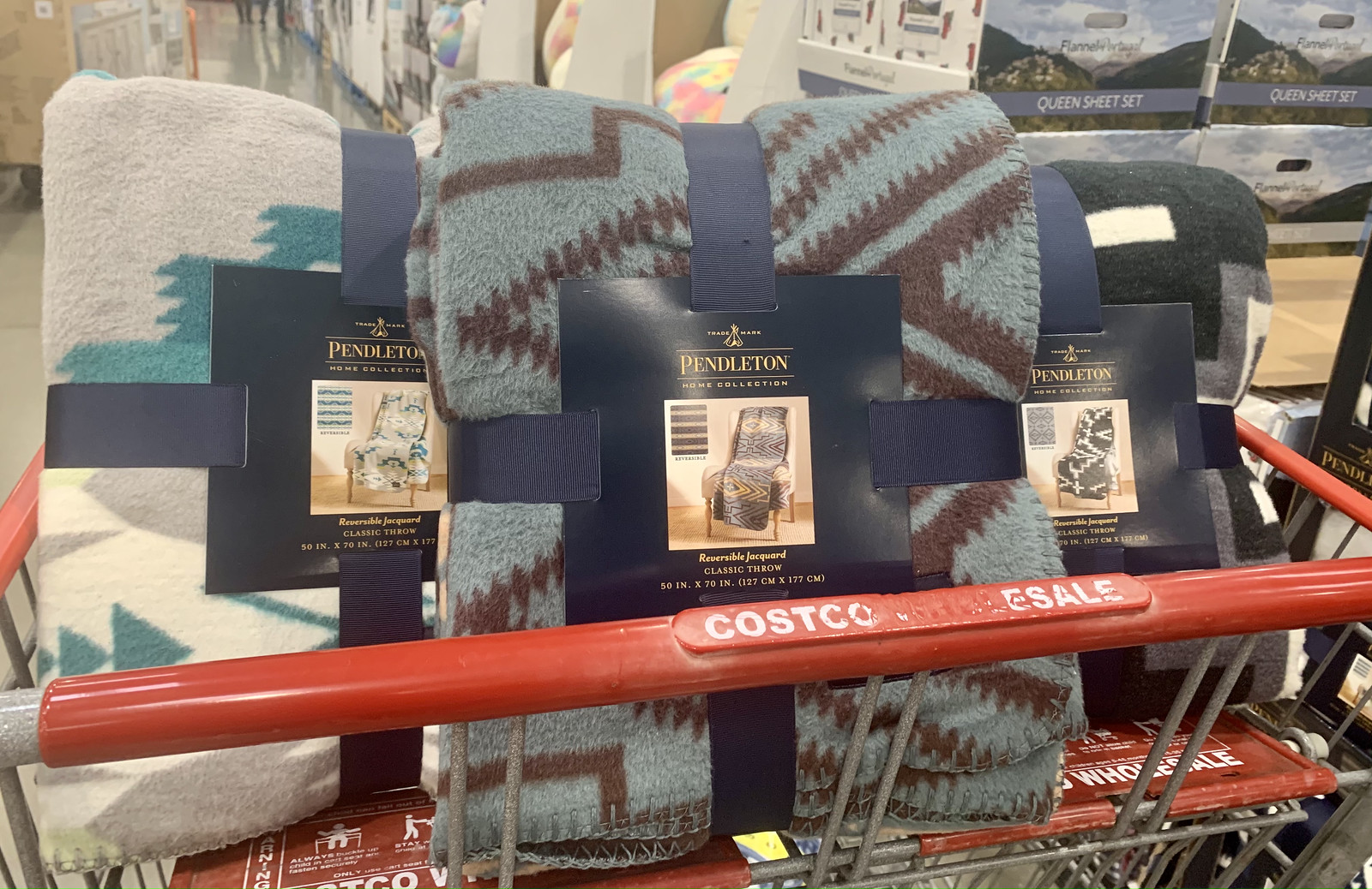 Pendleton sherpa fleece online blanket costco