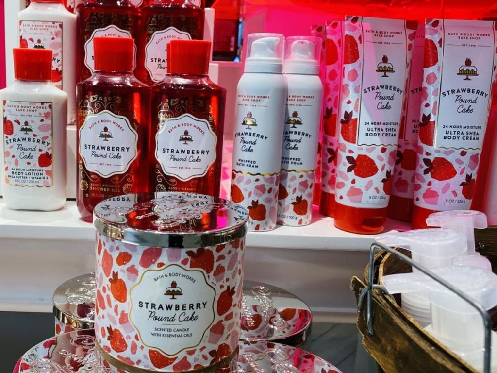 Strawberry Pound Cake Collection bath and Body works Products