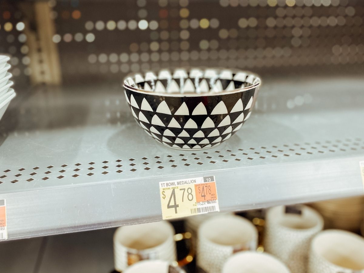 black and white Thyme & Table Bowl Medallion on a store shelf