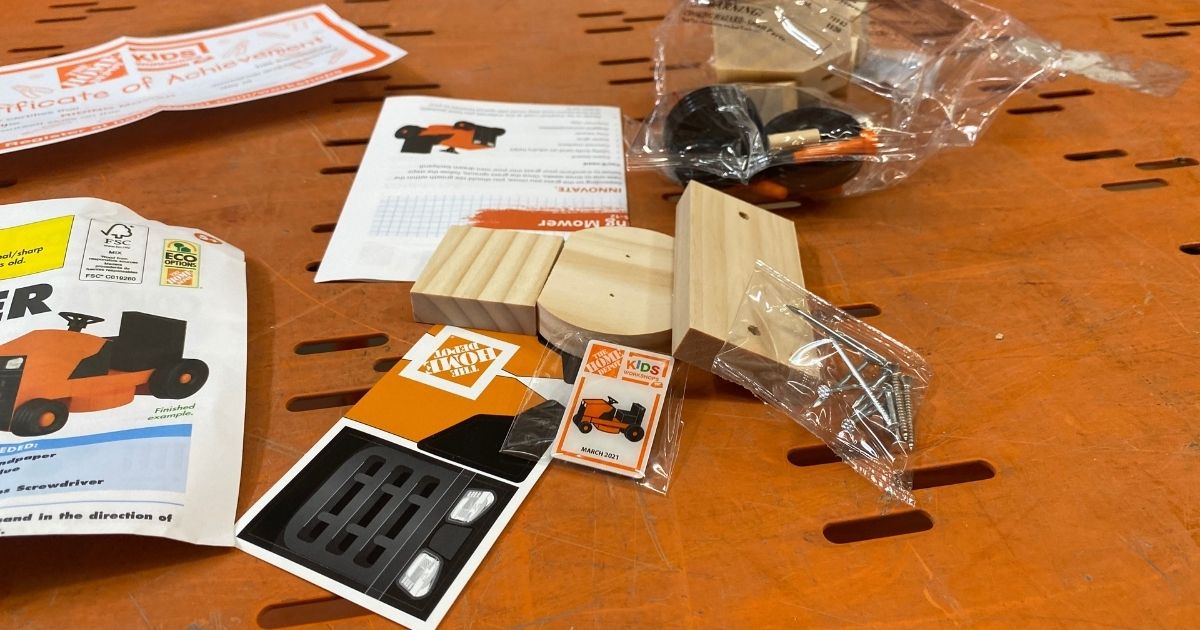 August 2020 Home Depot Kids' Workshop Locker Kit with Pin and Certificate 