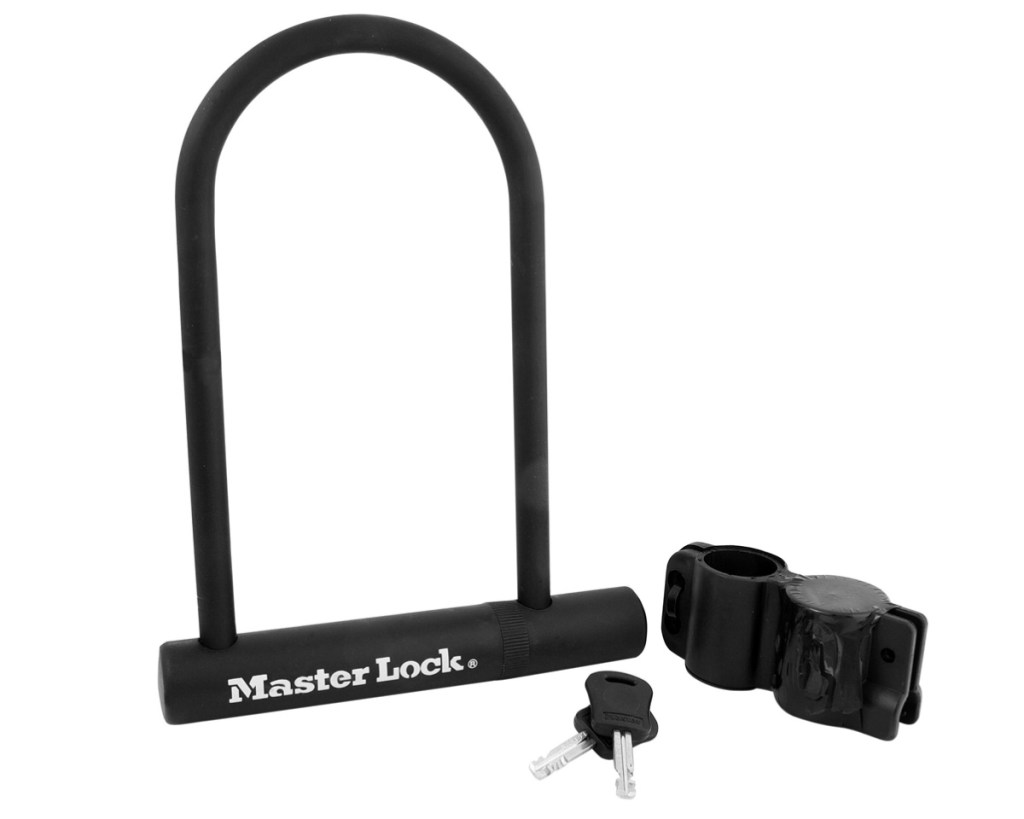 master lock w: shackle and key shown