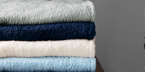 Lands’ End Throw Blankets from $7.48 (Regularly $25+) | Fleece, Sherpa & More