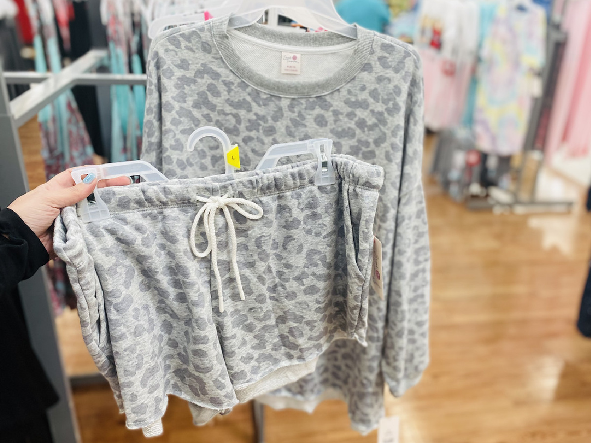 Walmart secret best sale treasures pajama sets